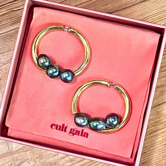 πΊπHPππΊ NWT Cult Gaia Leonie Freshwater Black Pearl Earrings - Picture 4 of 16